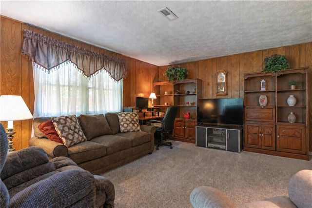 837 Colorado Drive, Xenia, OH 45385