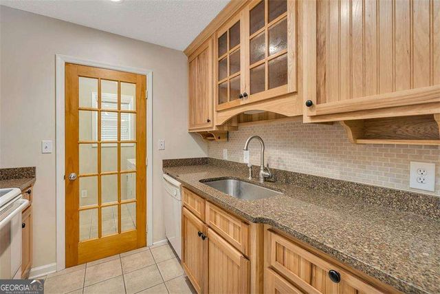 122 S Island Square Drive, St. Simons, GA 31522