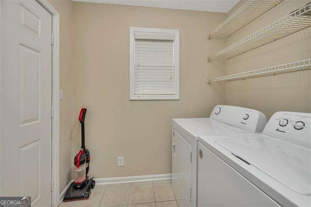 122 S Island Square Drive, St. Simons, GA 31522