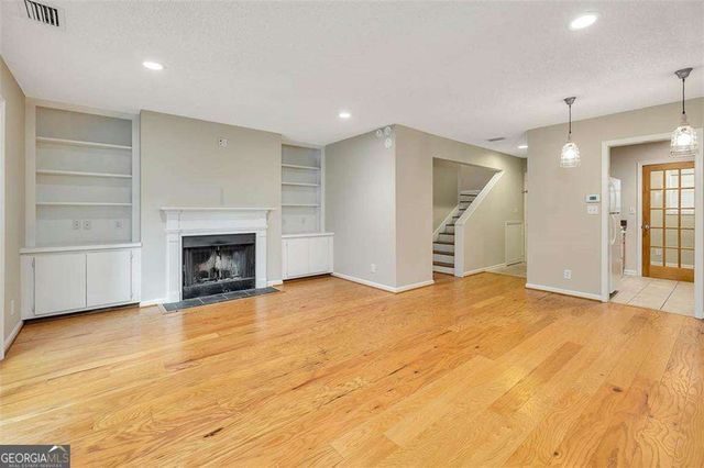 122 S Island Square Drive, St. Simons, GA 31522