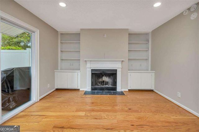 122 S Island Square Drive, St. Simons, GA 31522