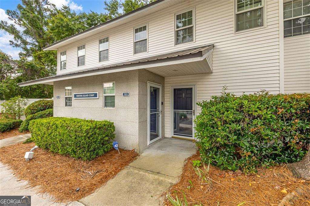 122 S Island Square Drive, St. Simons, GA 31522