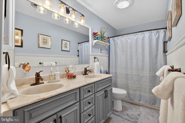 35 BONVIEW DR, Denver, PA 17517