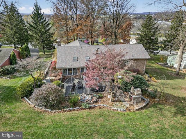 35 BONVIEW DR, Denver, PA 17517