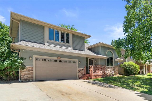 2540 S 95th STREET, West Allis, WI 53227