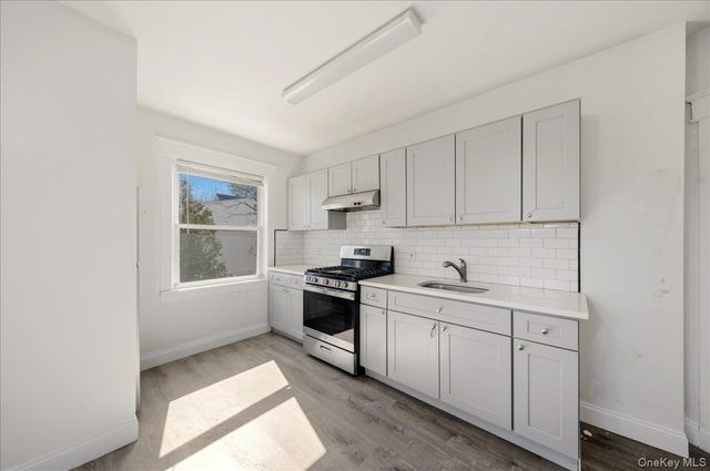 183 Park Avenue, Harrison, NY 10528