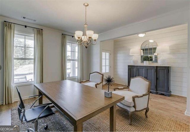 5453 Trillium Way, Flowery Branch, GA 30542