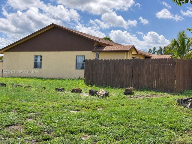401 NW 43rd Street, Deerfield Beach, FL 33064