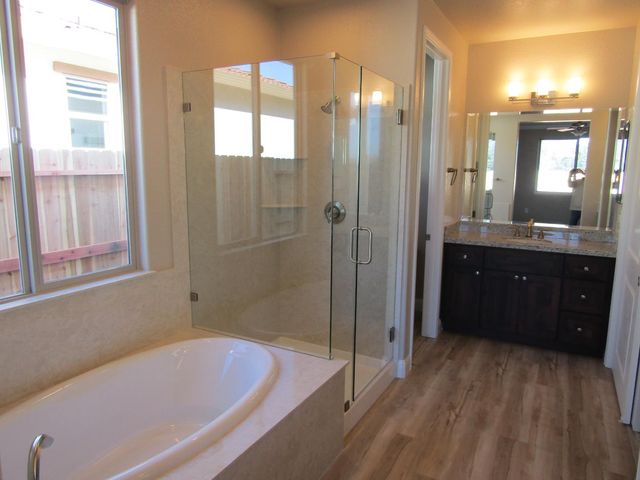 715 Thimbleberry Dr, Ione, CA 95640