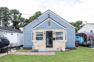 2114 McLain ST, Chesapeake, VA 23324