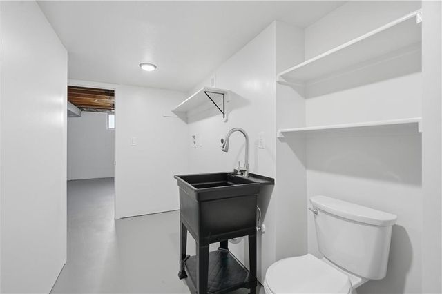 332 Woods Avenue, Excelsior Springs, MO 64024