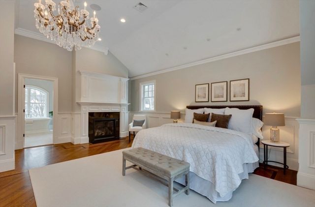 99 Old Colony Road, Wellesley, MA 02481