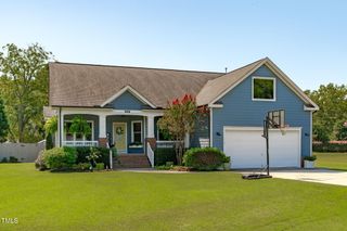 905 Nakina Drive, Fuquay Varina, NC 27526