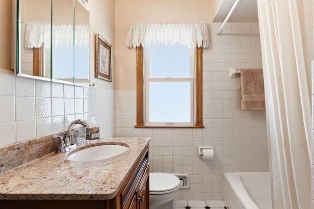 7632 2nd Avenue S, Richfield, MN 55423