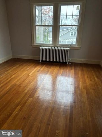 1817 VARNUM ST NW, Washington, DC 20011