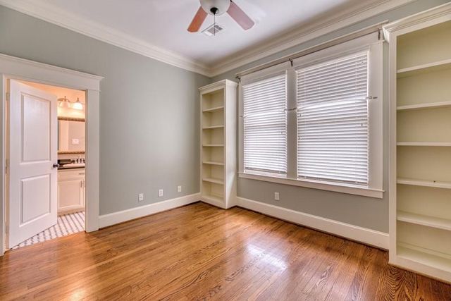 426 W 25th Street, Houston, TX 77008