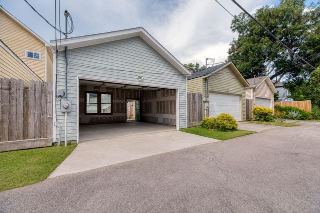 426 W 25th Street, Houston, TX 77008