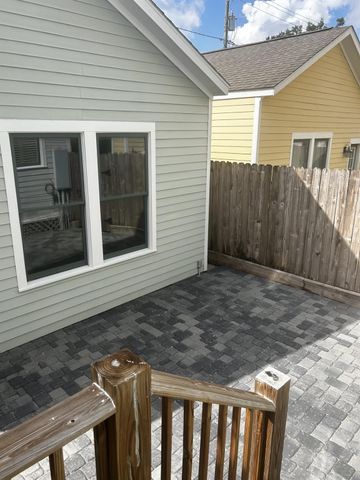 426 W 25th Street, Houston, TX 77008