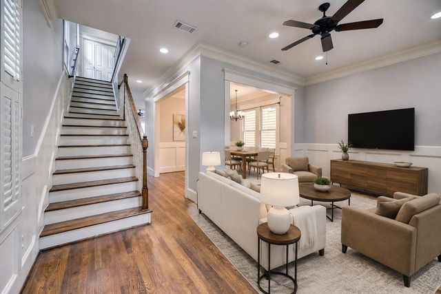426 W 25th Street, Houston, TX 77008