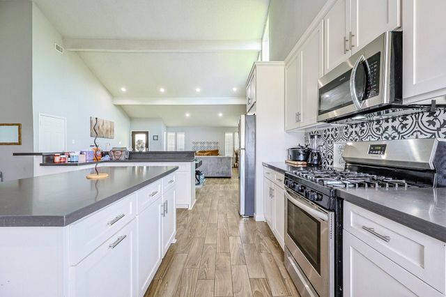 8619 Pottinger Drive, Houston, TX 77083