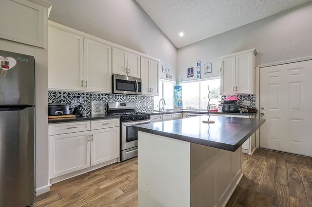8619 Pottinger Drive, Houston, TX 77083