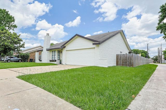 8619 Pottinger Drive, Houston, TX 77083