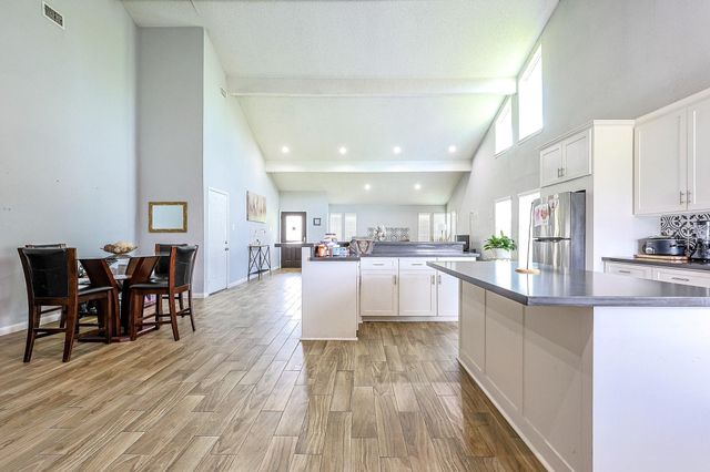 8619 Pottinger Drive, Houston, TX 77083