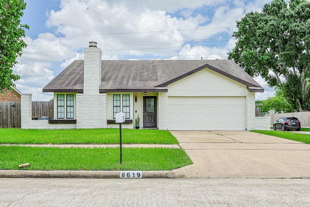 8619 Pottinger Drive, Houston, TX 77083