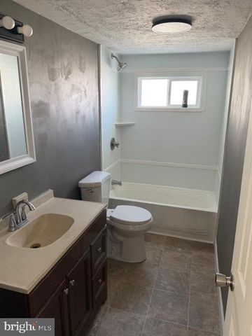 152 PARK DR, Middletown, PA 17057