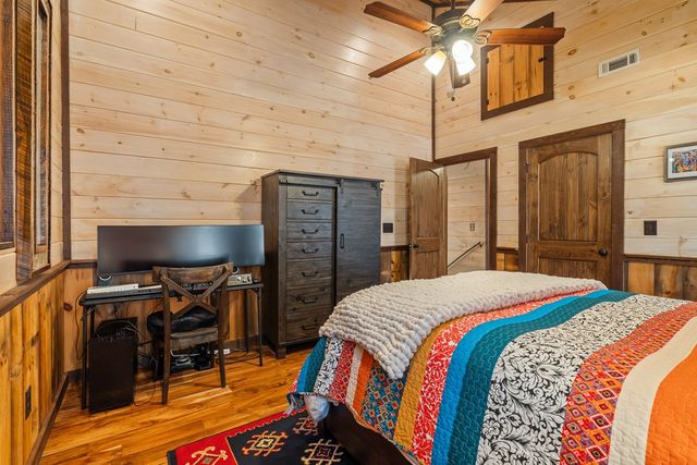 455 Shepherds Walk, Morganton, GA 30560