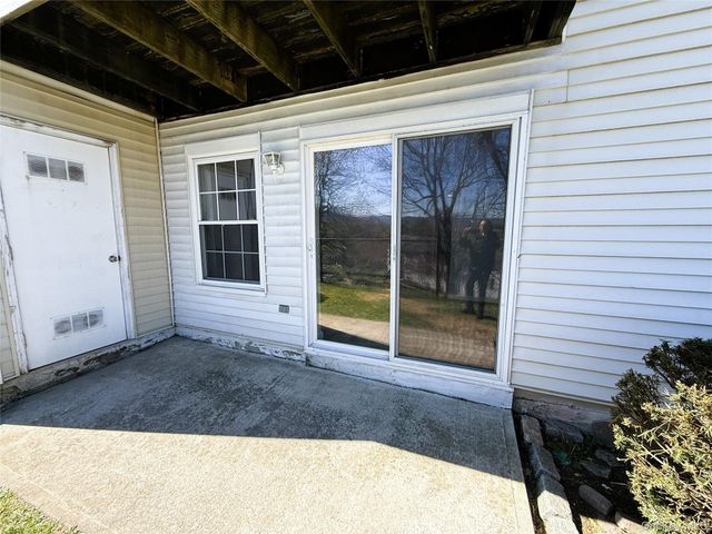 25 Lexington Hill 8, Harriman, NY 10926
