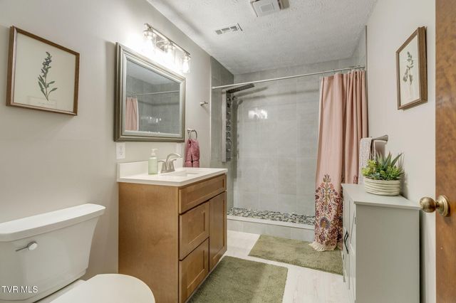 304 Highland Road, Jonesborough, TN 37659