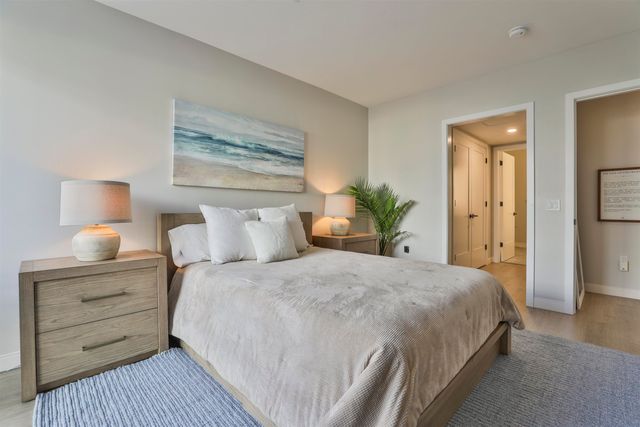 18 Artisan Dr Unit 307, Salem, NH 03079