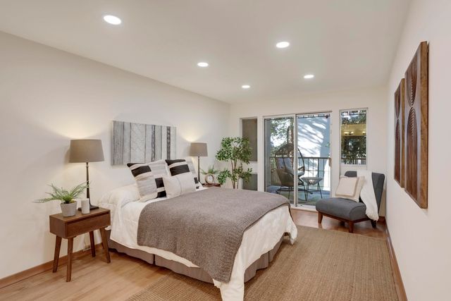 323 Monte Vista Ave 107, Oakland, CA 94611