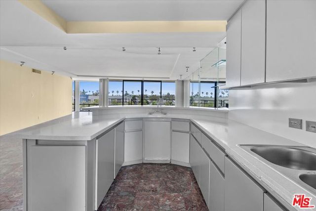 4265 Marina City Drive 101, Marina Del Rey, CA 90292