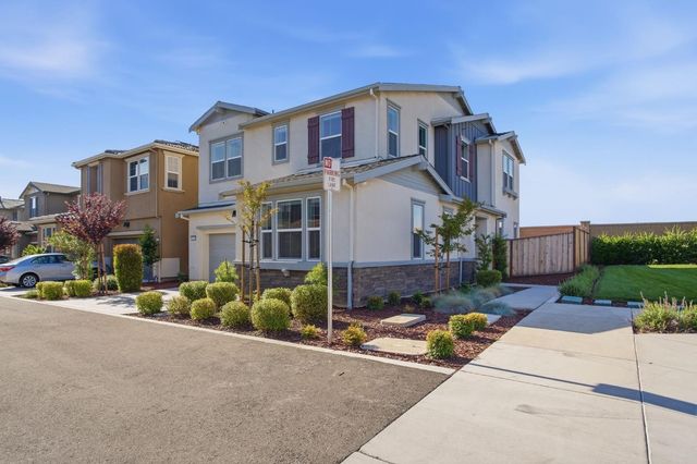 1888 Italia Way, Tracy, CA 95377