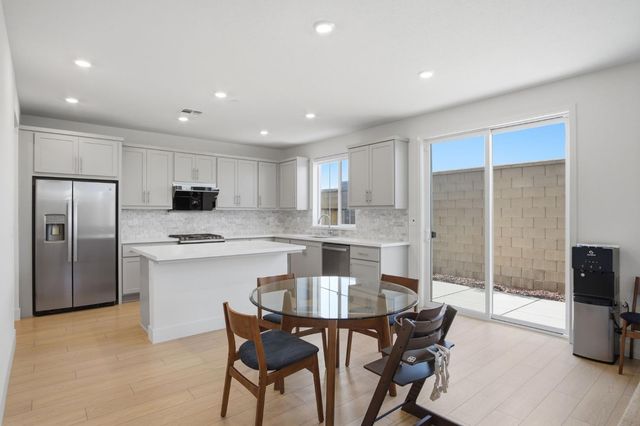 1888 Italia Way, Tracy, CA 95377