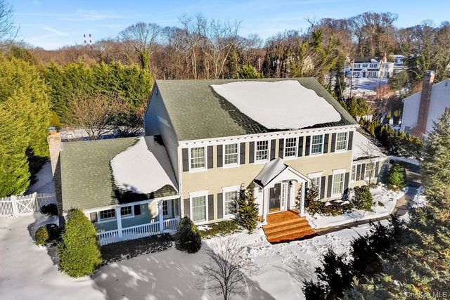 3 Ada Lane, Setauket, NY 11733