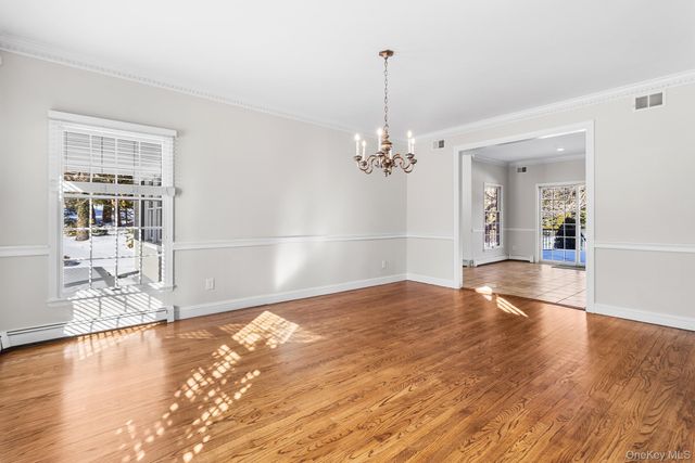 3 Ada Lane, Setauket, NY 11733