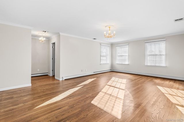 3 Ada Lane, Setauket, NY 11733