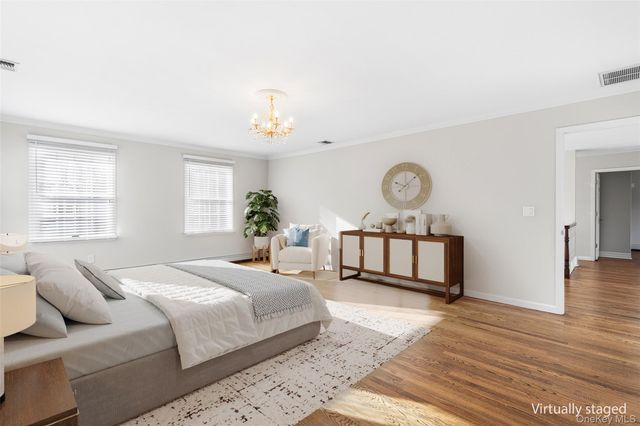 3 Ada Lane, Setauket, NY 11733