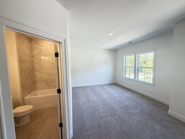 2405 Nolan Dr, Franklin, TN 37064