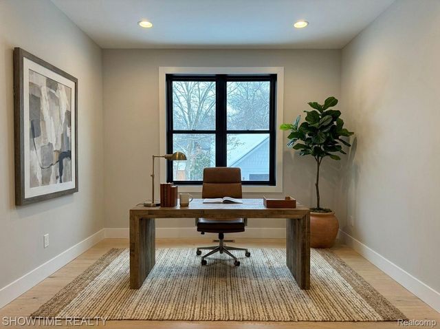 334 Romeo Road, Rochester, MI 48307