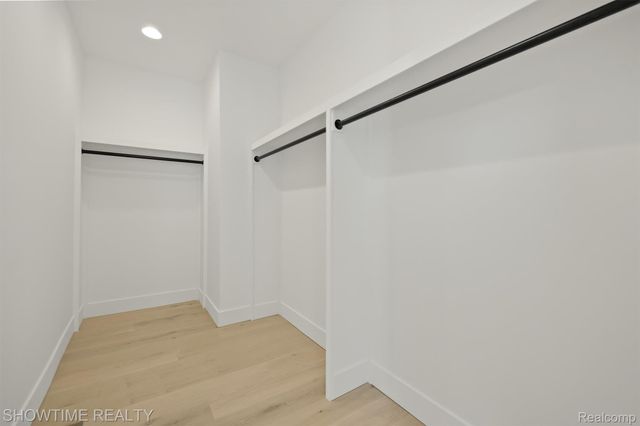 334 Romeo Road, Rochester, MI 48307