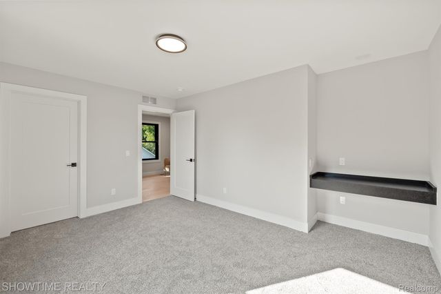 334 Romeo Road, Rochester, MI 48307