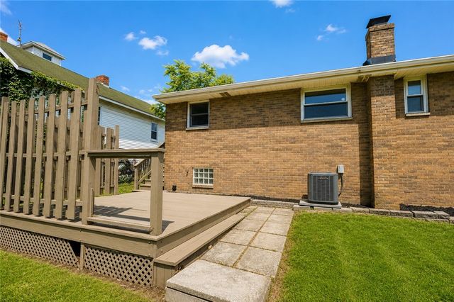 436 Chartiers Ave, Canonsburg, PA 15317