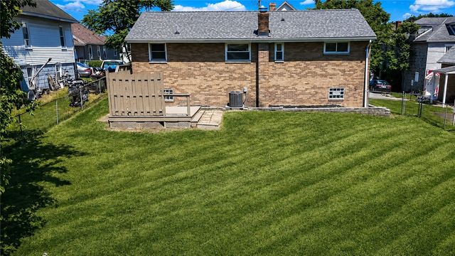 436 Chartiers Ave, Canonsburg, PA 15317