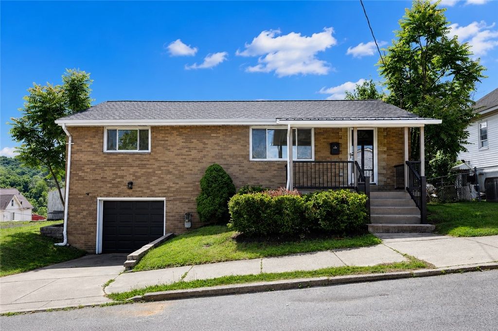 436 Chartiers Ave, Canonsburg, PA 15317