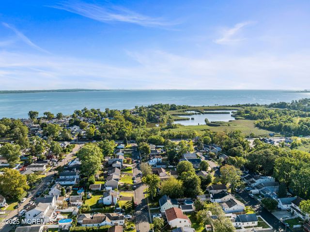 250 Brookside Avenue, Laurence Harbor, NJ 08879