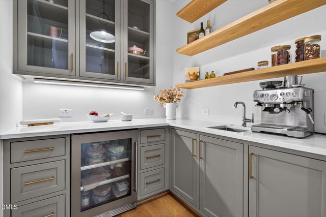 824 Journeys Rest Lane, Apex, NC 27523